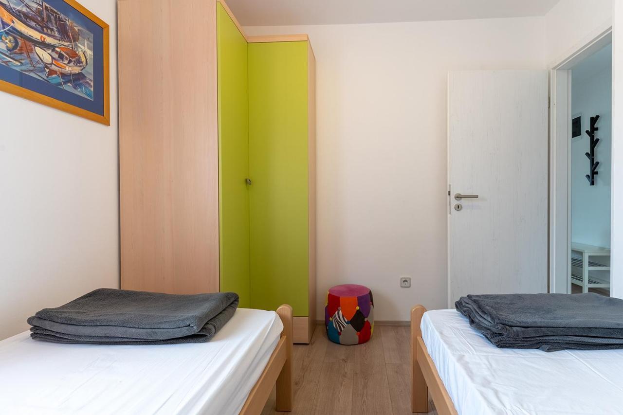 Apartmani Utmar كريس المظهر الخارجي الصورة