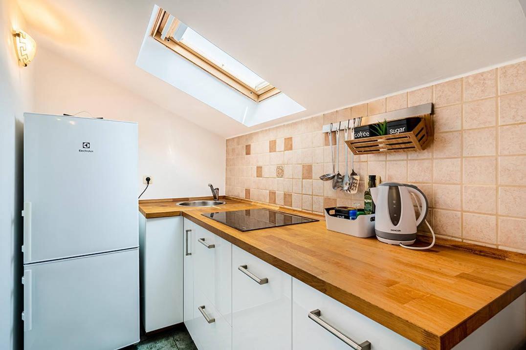 Apartmani Utmar كريس المظهر الخارجي الصورة